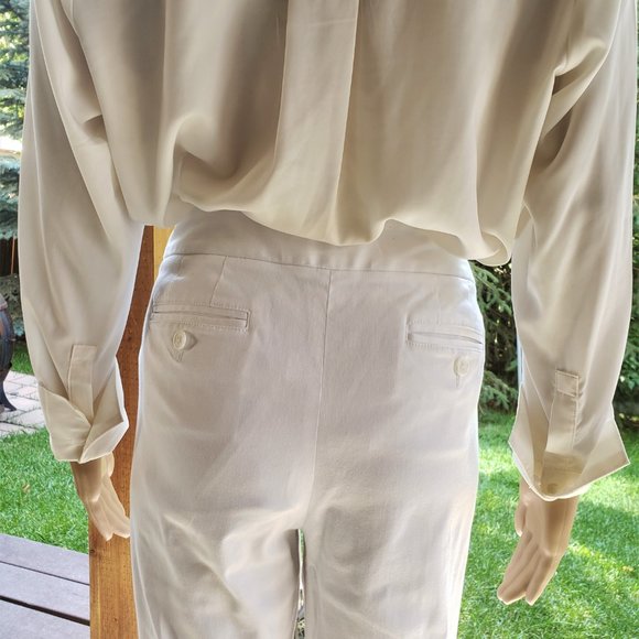 LAUNDRY by SHELLI SEGAL, White cropped boyfriend style khakis, Size: 10 - Picture 8 of 12